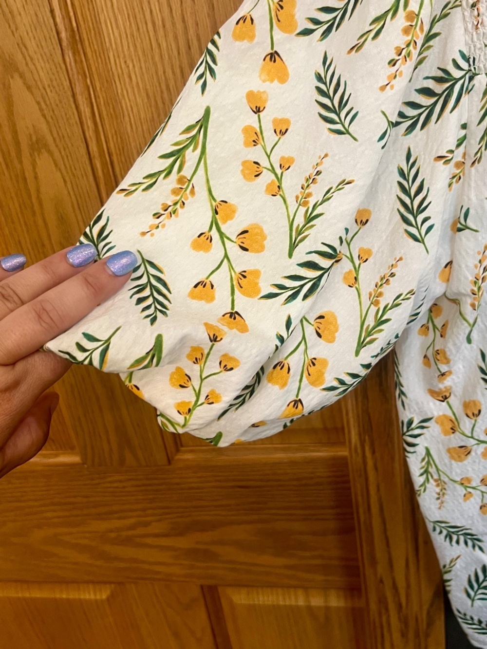 NWT THML Cream Yellow Floral Smocked Puff-Sleeve Blouse with Tassels Size XS - Picture 2 of 9